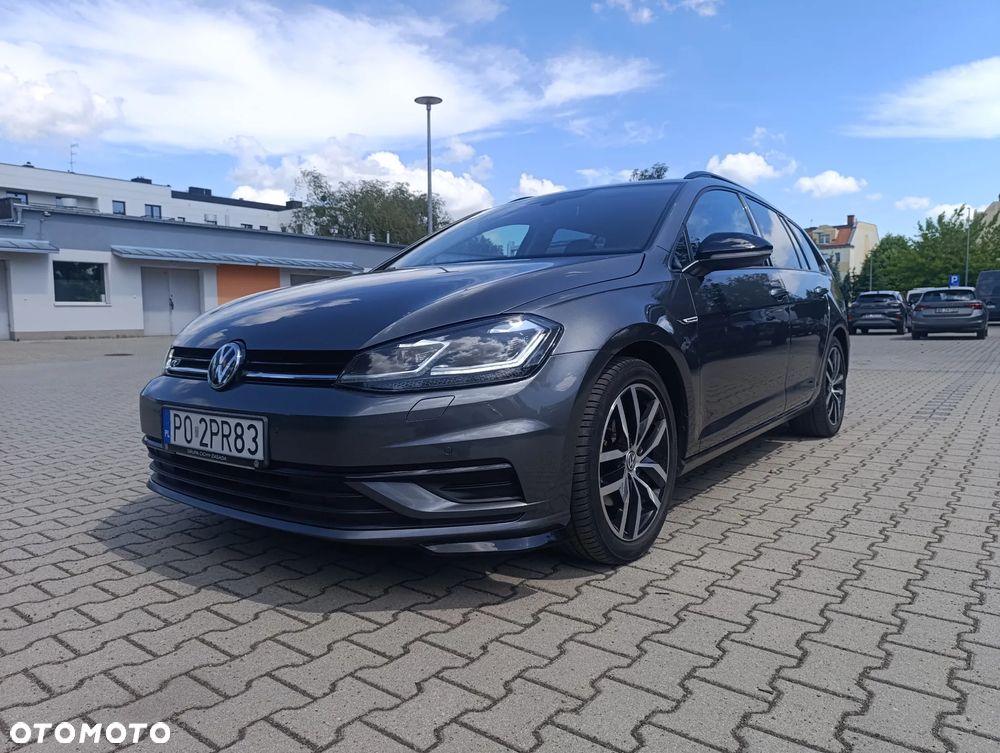 Volkswagen Golf 1.5 TSI BMT Comfortline - 1