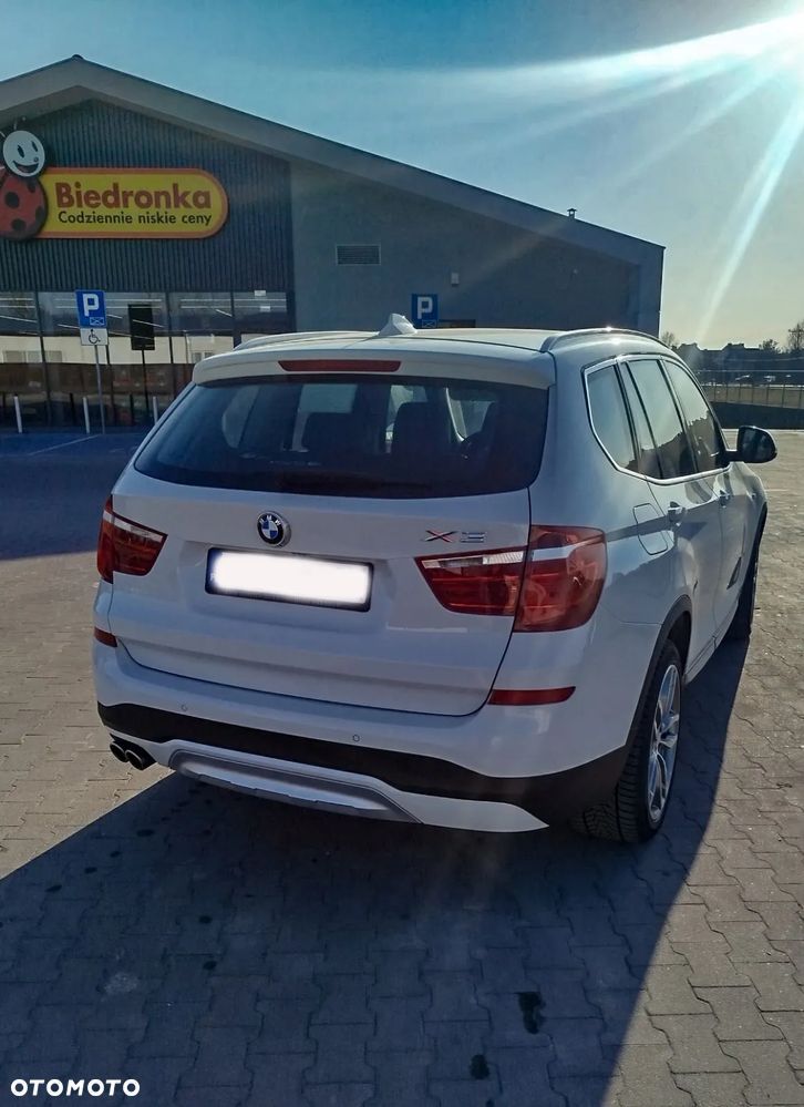 BMW X3 xDrive30d Sport-Aut xLine - 4