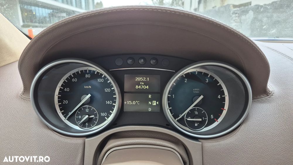 Mercedes-Benz GL 350 BlueTEC 4Matic 7G-TRONIC - 2