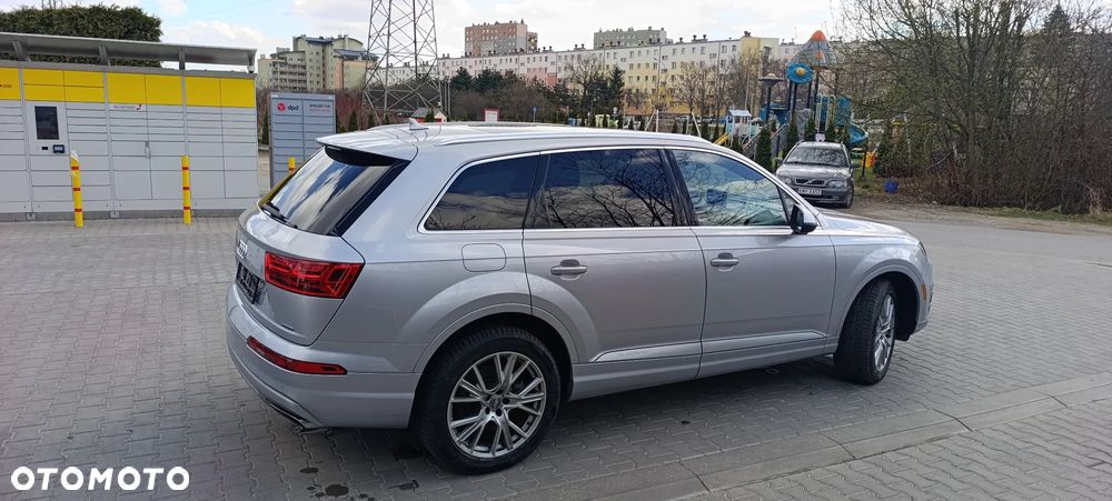 Audi Q7 - 19