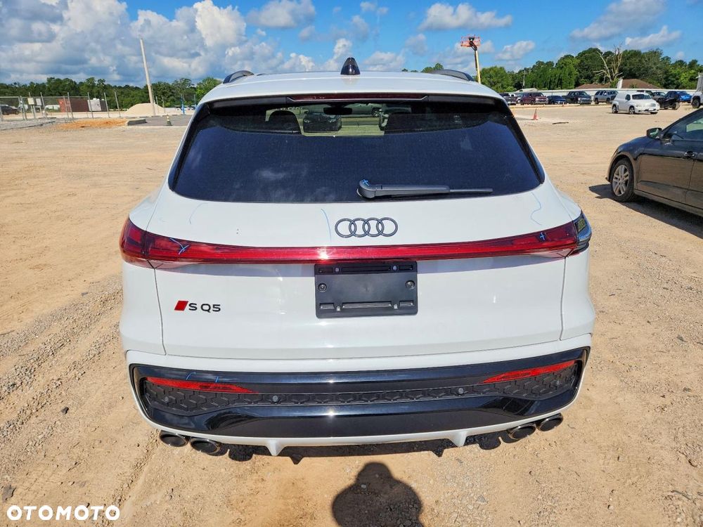 Audi SQ5 - 7