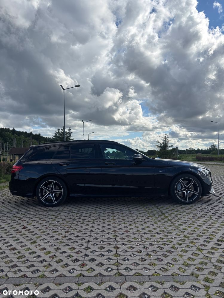 Mercedes-Benz Klasa C AMG 43 4-Matic - 8