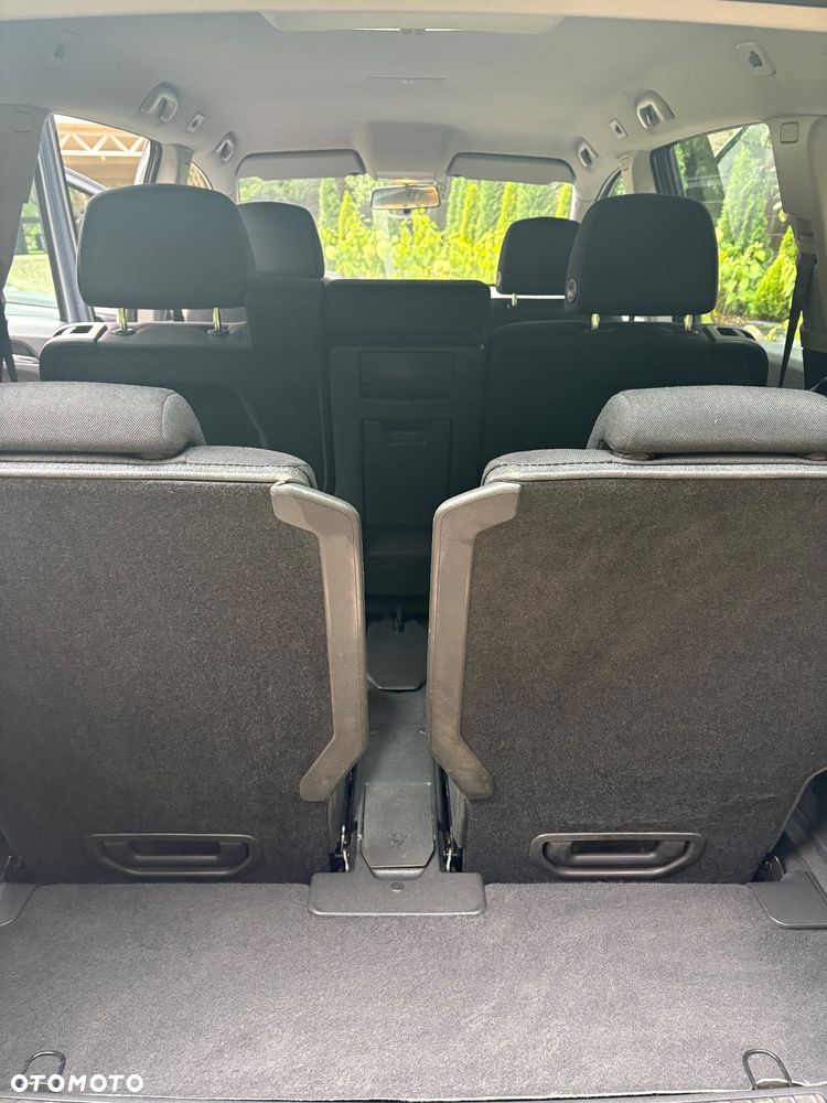 Opel Zafira - 13
