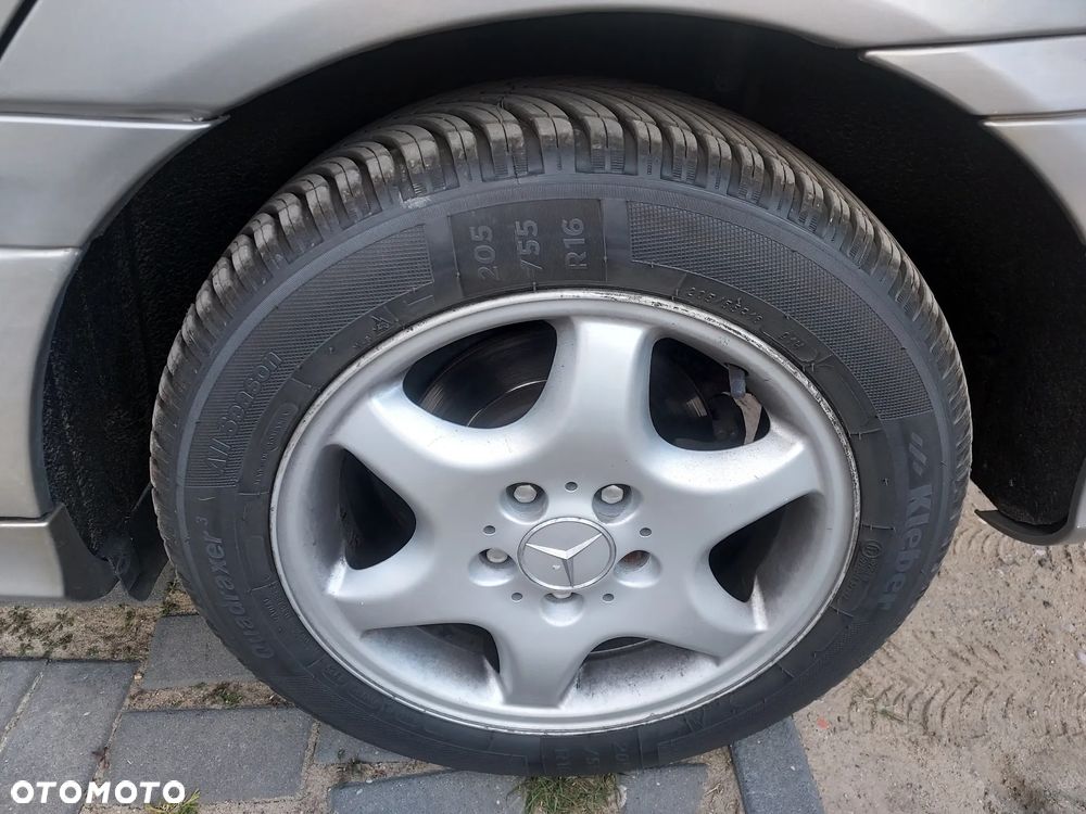 Mercedes-Benz Klasa C 180 Kompressor Automatik Classic - 8