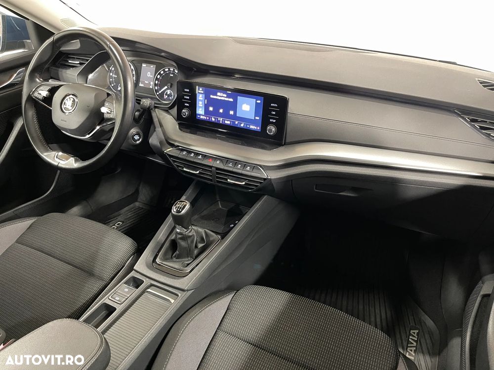 Skoda Octavia 2.0 TDI Ambition - 8