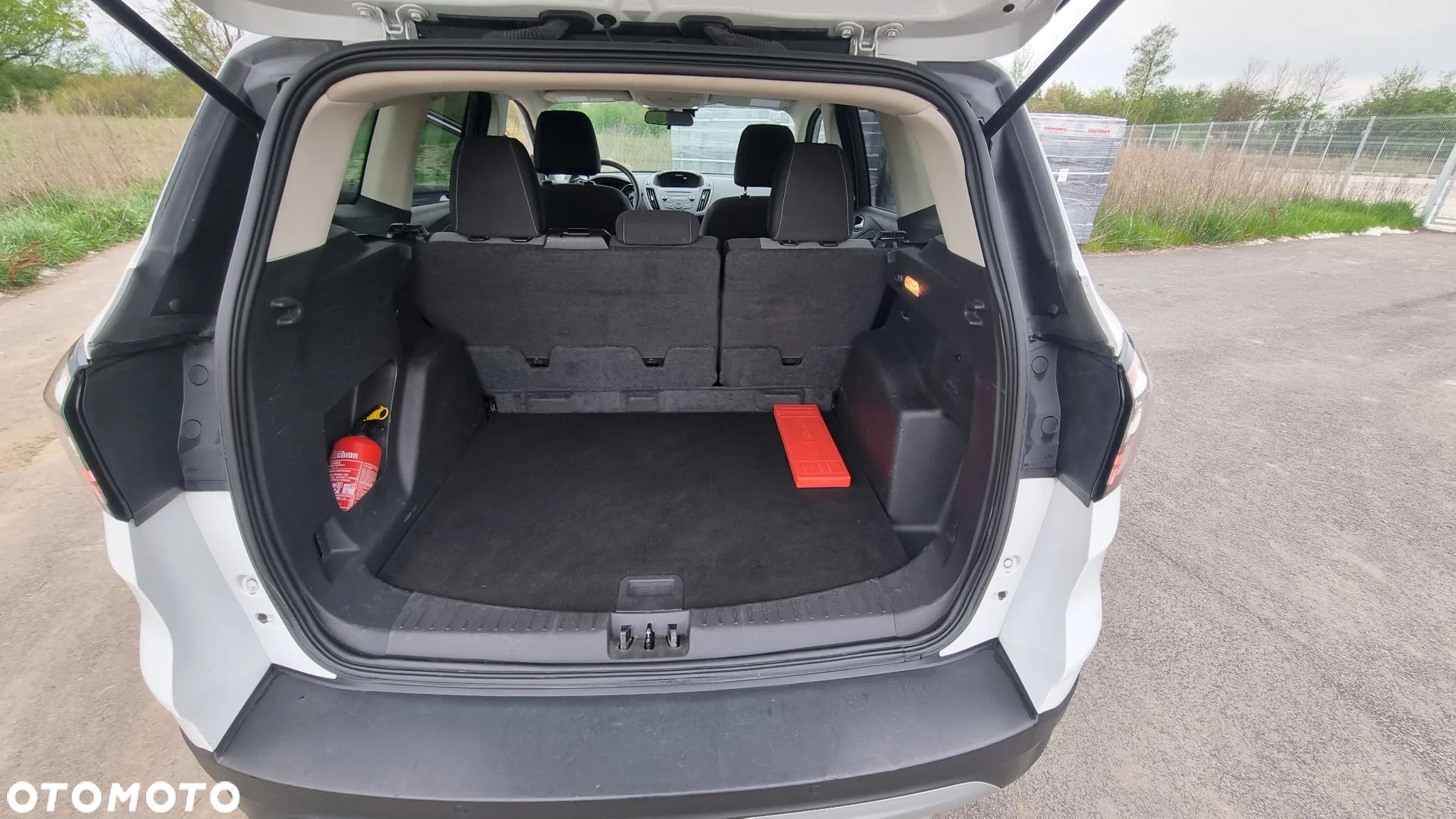 Ford Kuga - 10