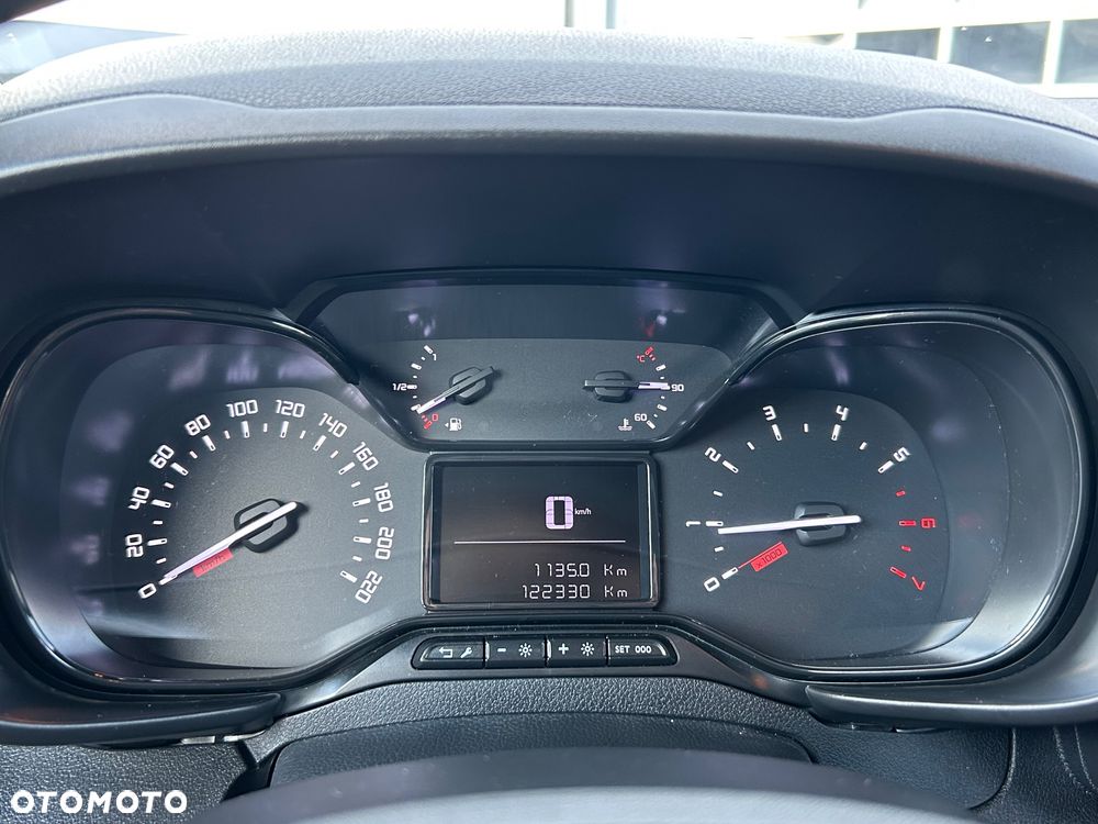 Toyota Proace City - 24