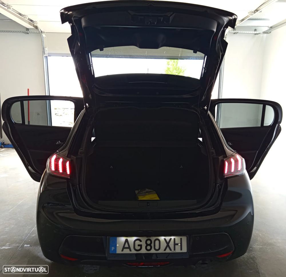 Peugeot 208 1.2 PureTech Active - 11