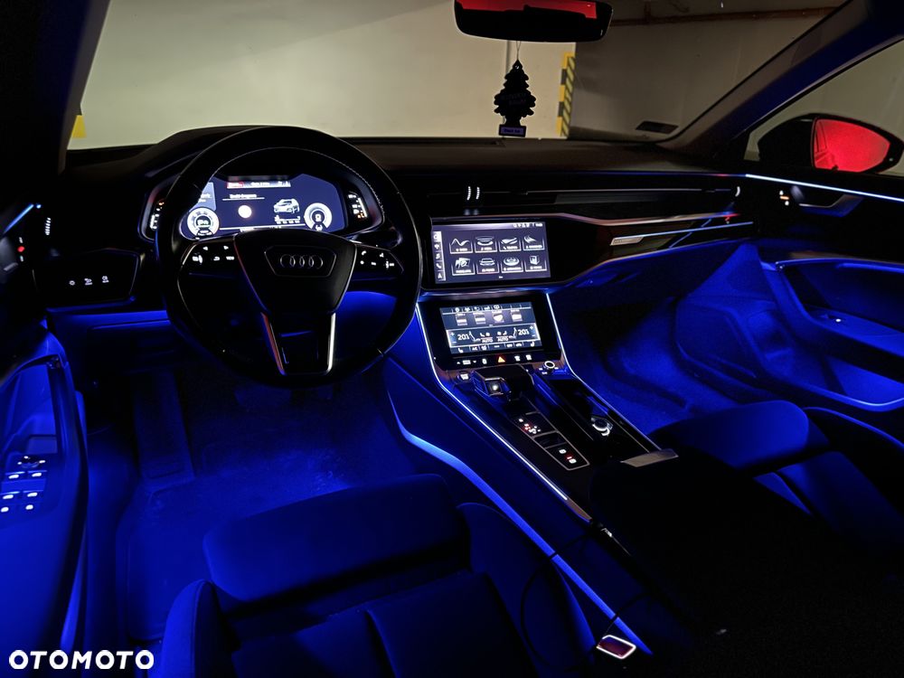 Audi A6 Avant 40 TDI quattro S tronic - 12