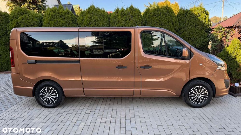 Opel Vivaro - 30