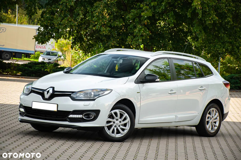 Renault Megane ENERGY TCe 115 Start & Stop Bose Edition - 3