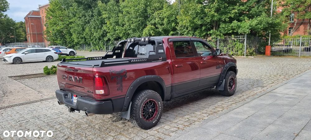 Dodge RAM - 10