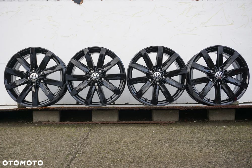 Volkswagen 5x112 17 7J et54 Touran Jetta Golf - 5