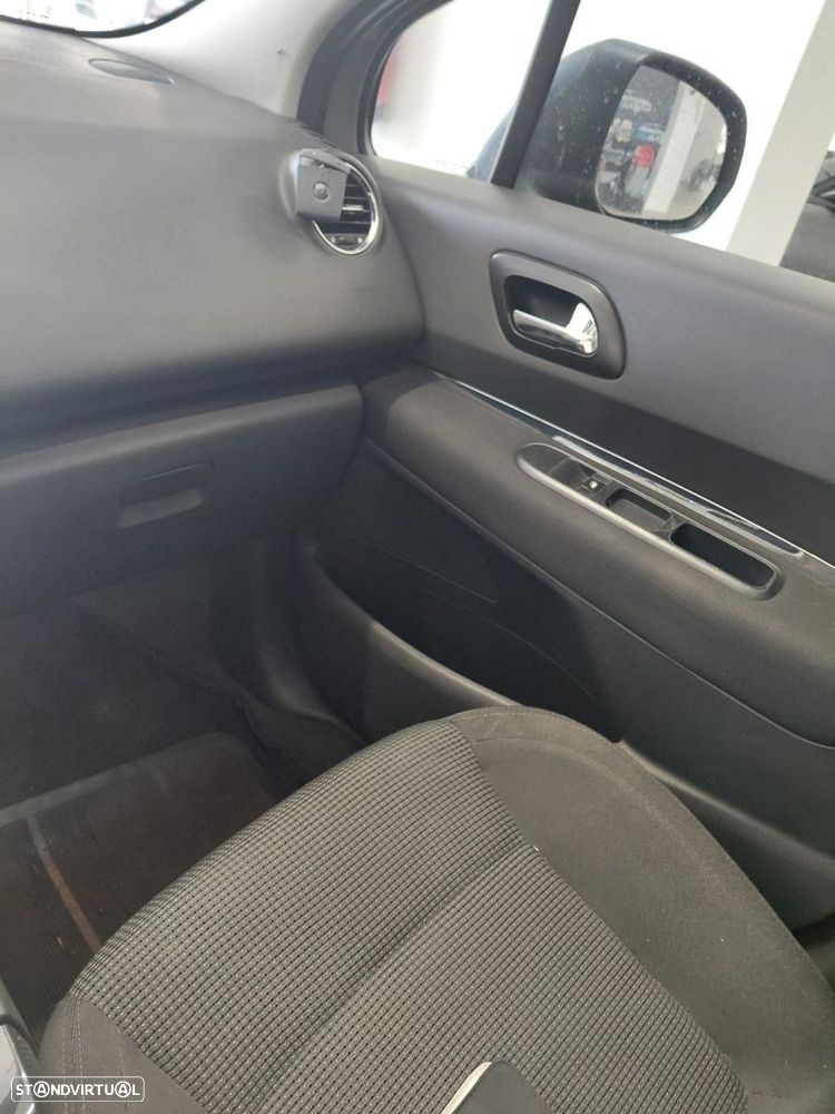 Peugeot 5008 1.6 HDi Sport - 22