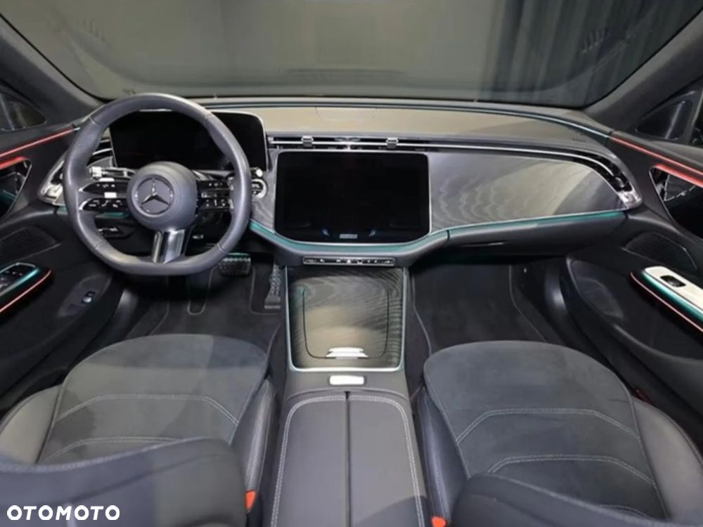 Mercedes-Benz Klasa E 220 d mHEV 4-Matic AMG 9G-Tronic - 9