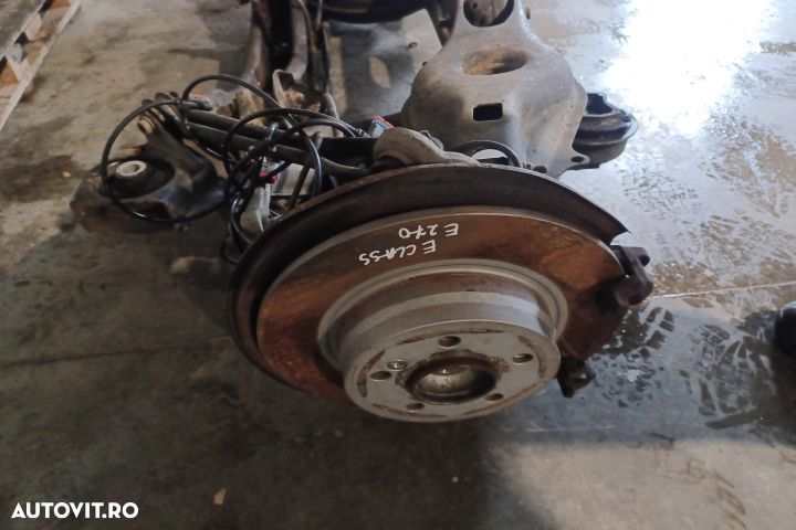 Punte spate 2.2 CDI 2011 Mercedes-Benz E-Class C207 [2009 - 2013] Cou - 5