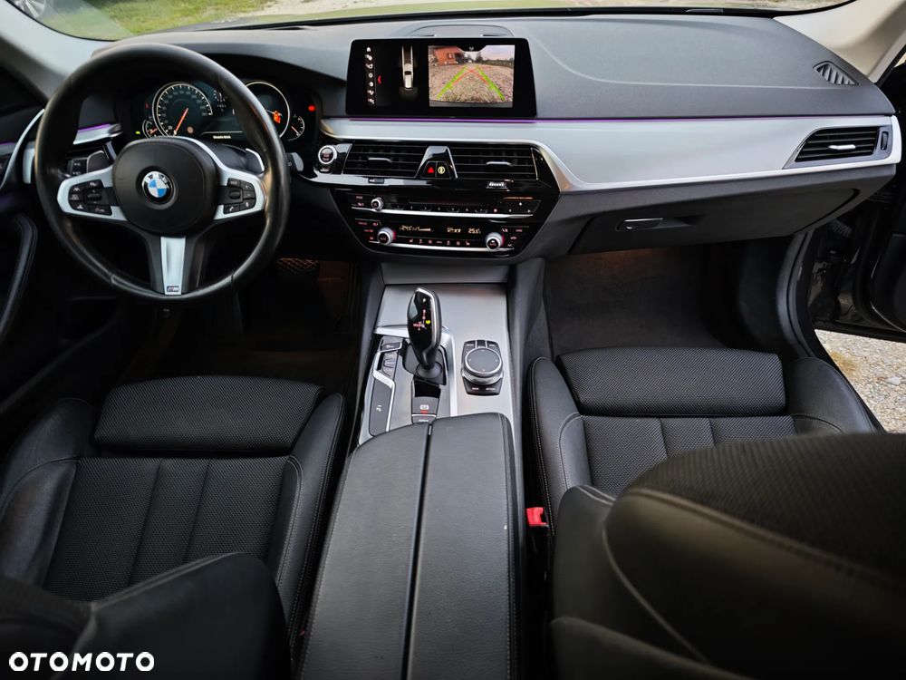BMW Seria 5 - 22