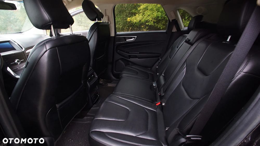 Ford Edge - 9