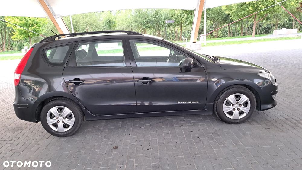 Hyundai i30 1.4 Comfort - 4