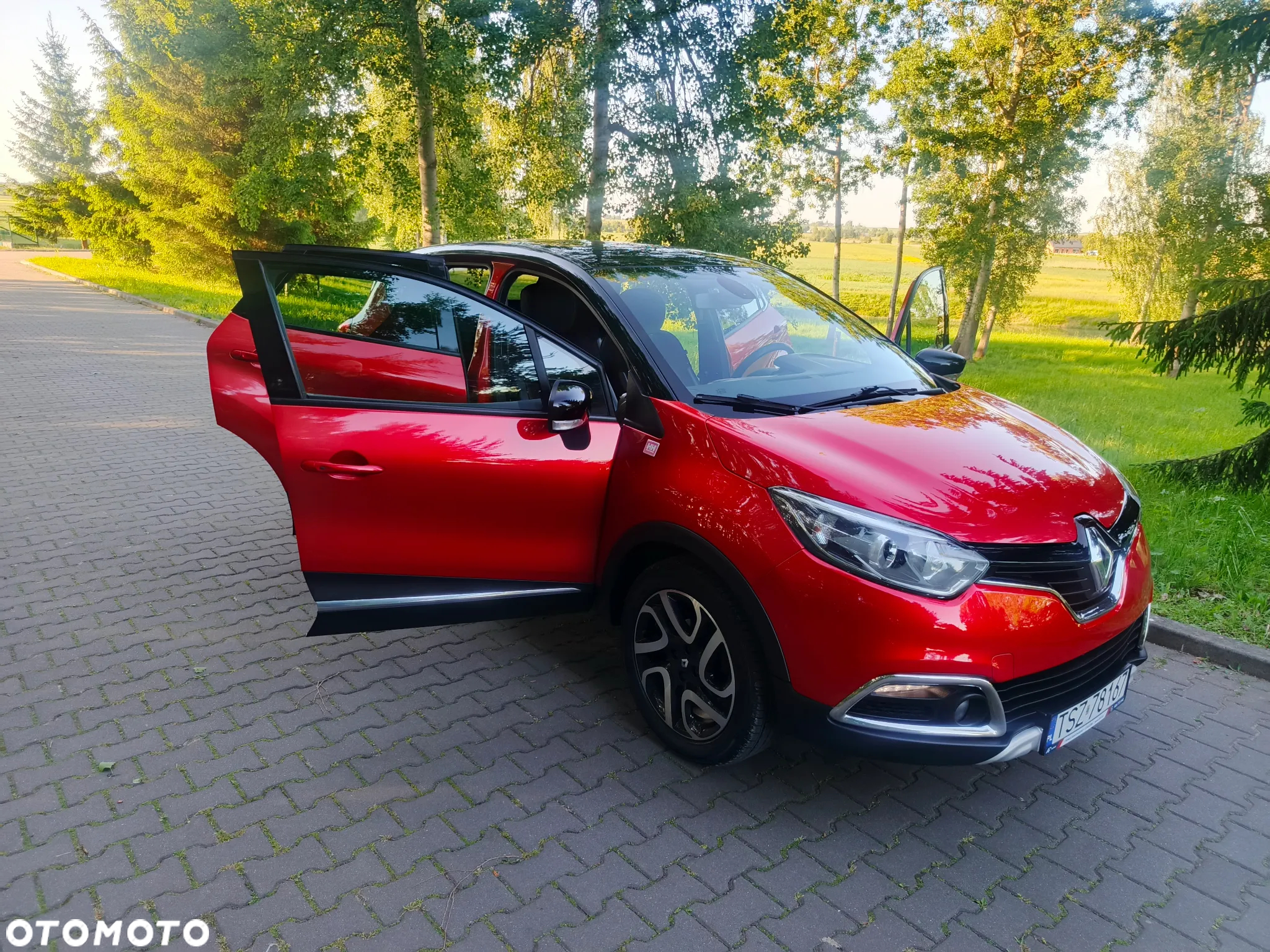 Renault Captur 0.9 Energy TCe Helly Hansen - 19