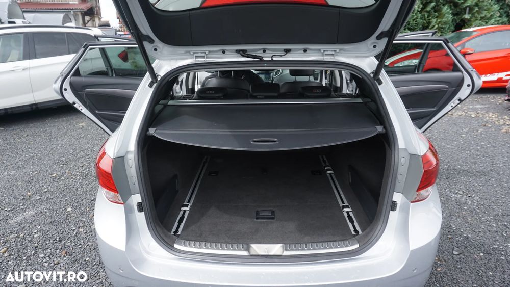 Hyundai i40 1.7 CRDI CW ISG Supreme+ - 14