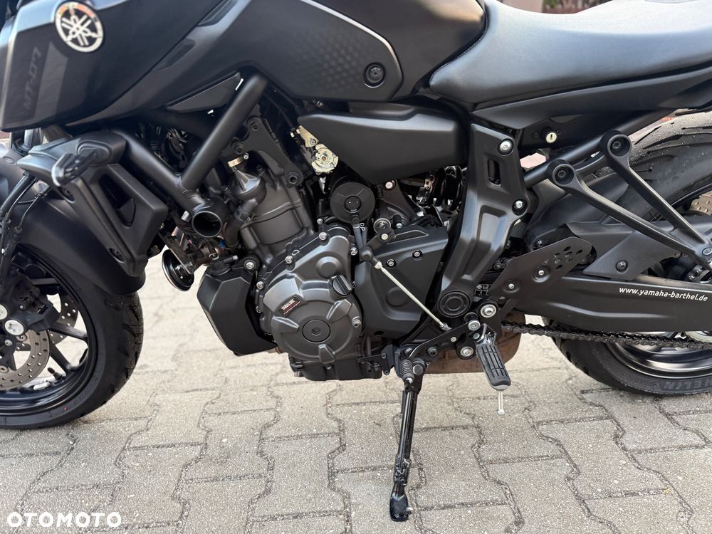 Yamaha MT - 24