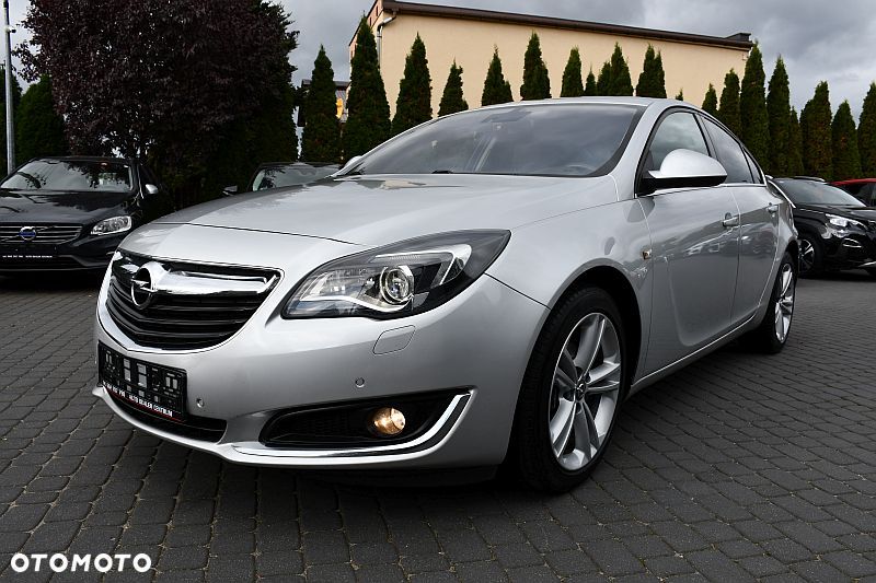 Opel Insignia 1.4 T Cosmo S&S - 29