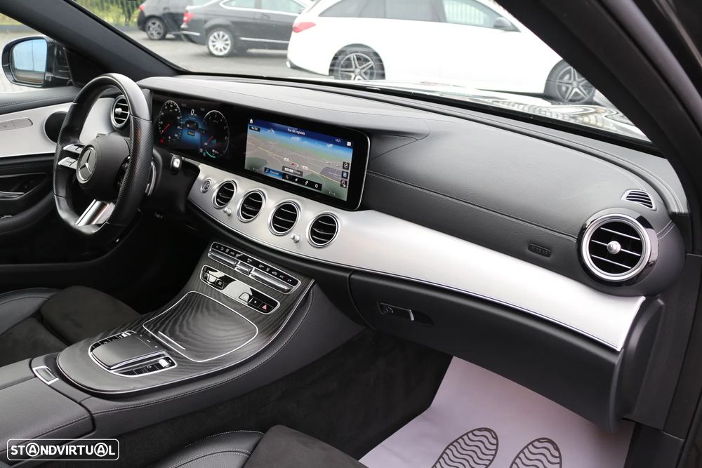 Mercedes-Benz E 300 de AMG Line - 14