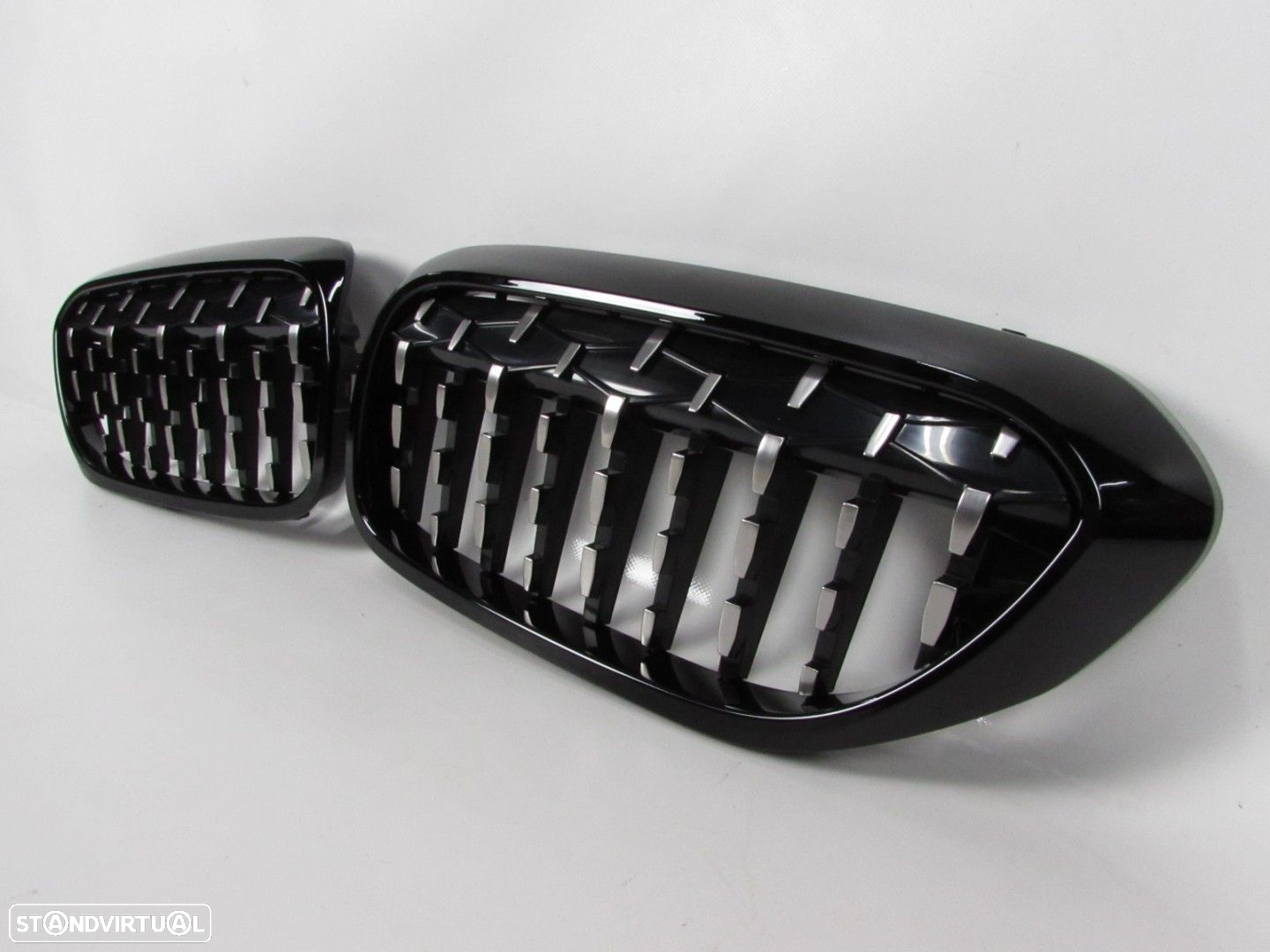 Conjunto grelhas Look Diamond Novo BMW 5 (G30, F90)/BMW 5 Touring (G31) C37759 - 2