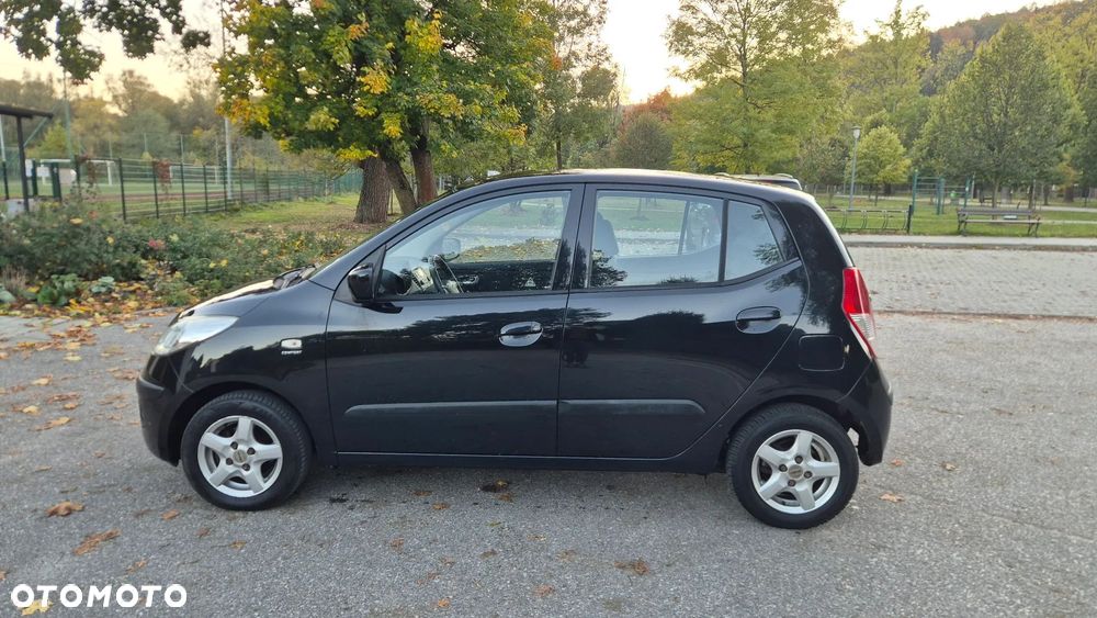 Hyundai i10 1.1 expression - 11