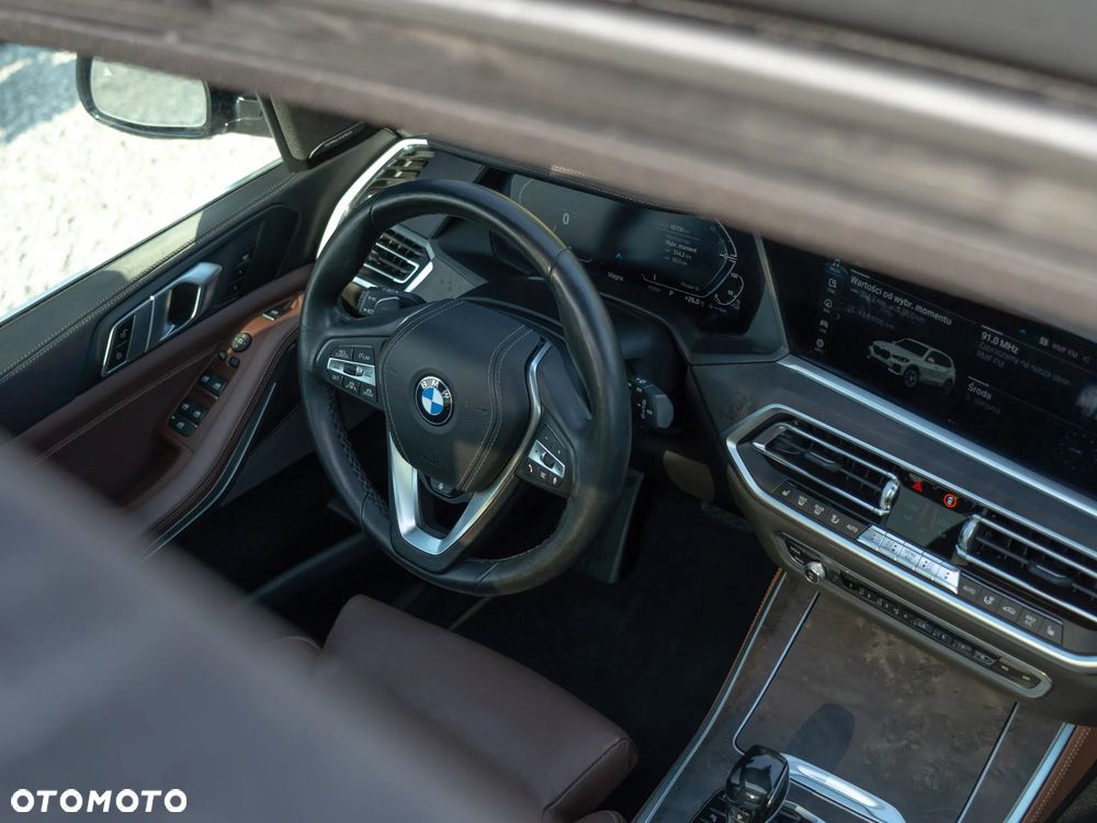 BMW X5 xDrive45e - 9