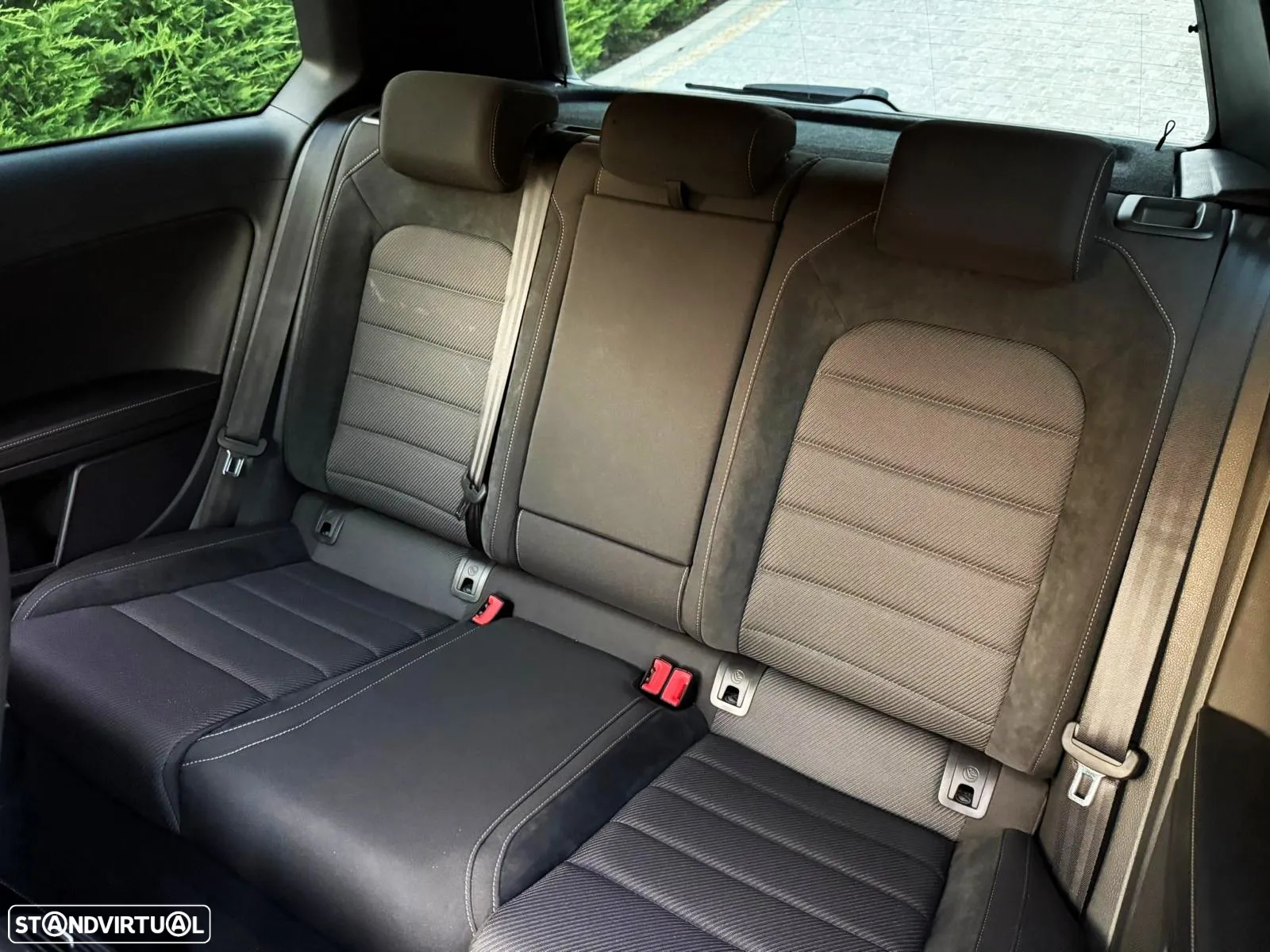 VW Golf 2.0 TSI R DSG - 22