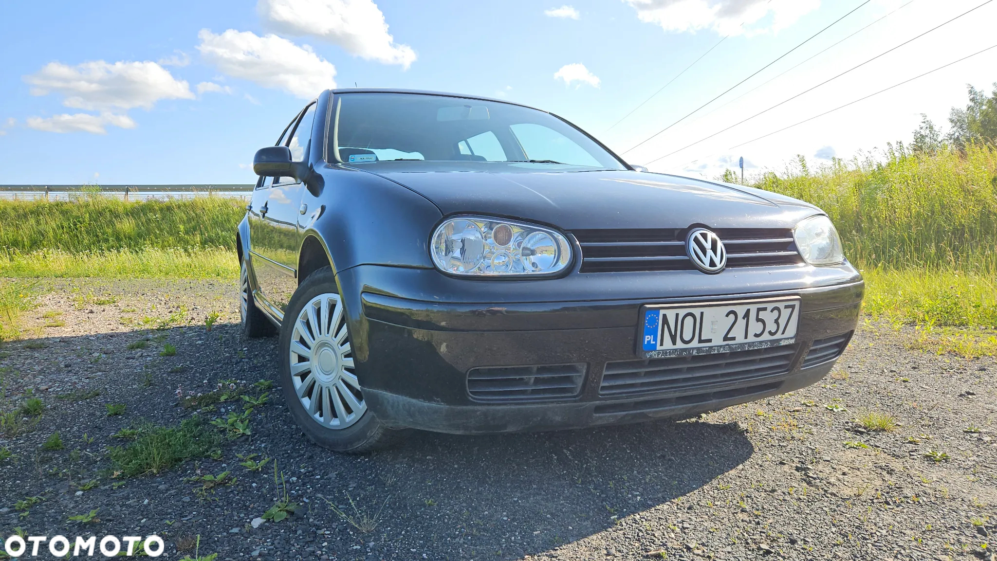 Volkswagen Golf - 16