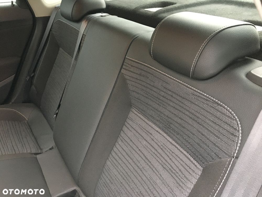 Opel Astra 1.4 T Active - 11