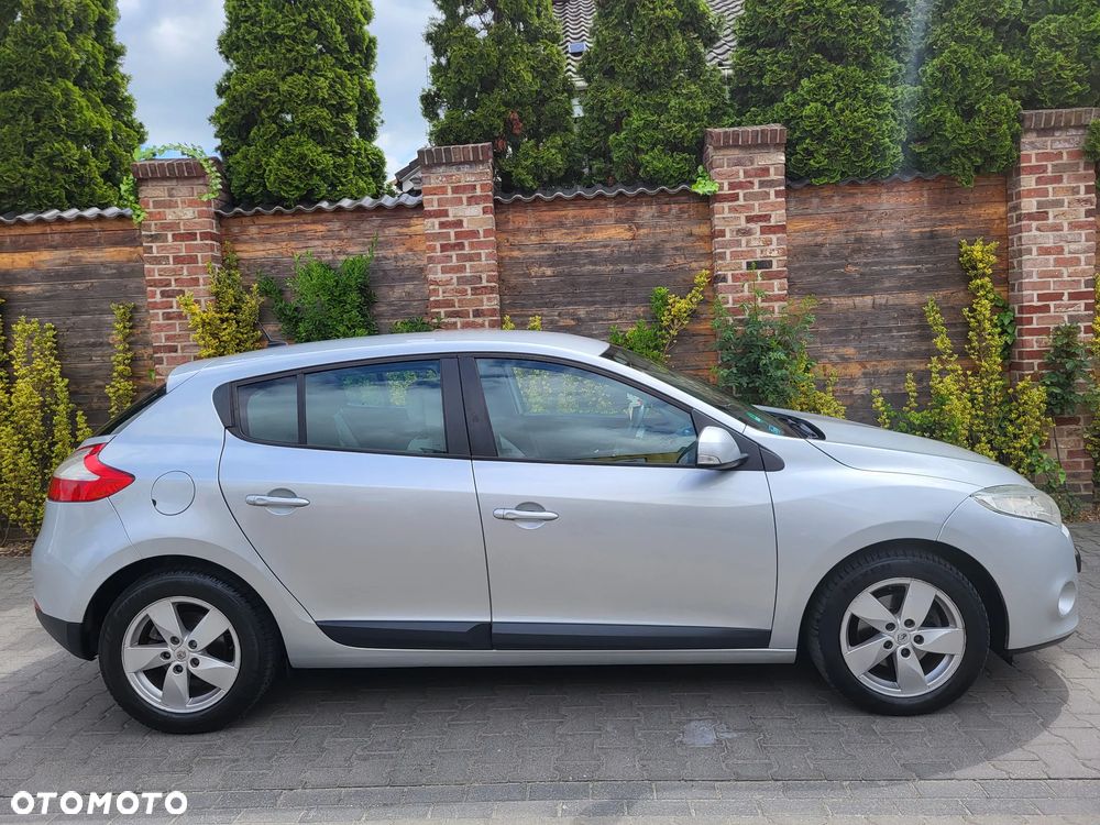 Renault Megane - 5