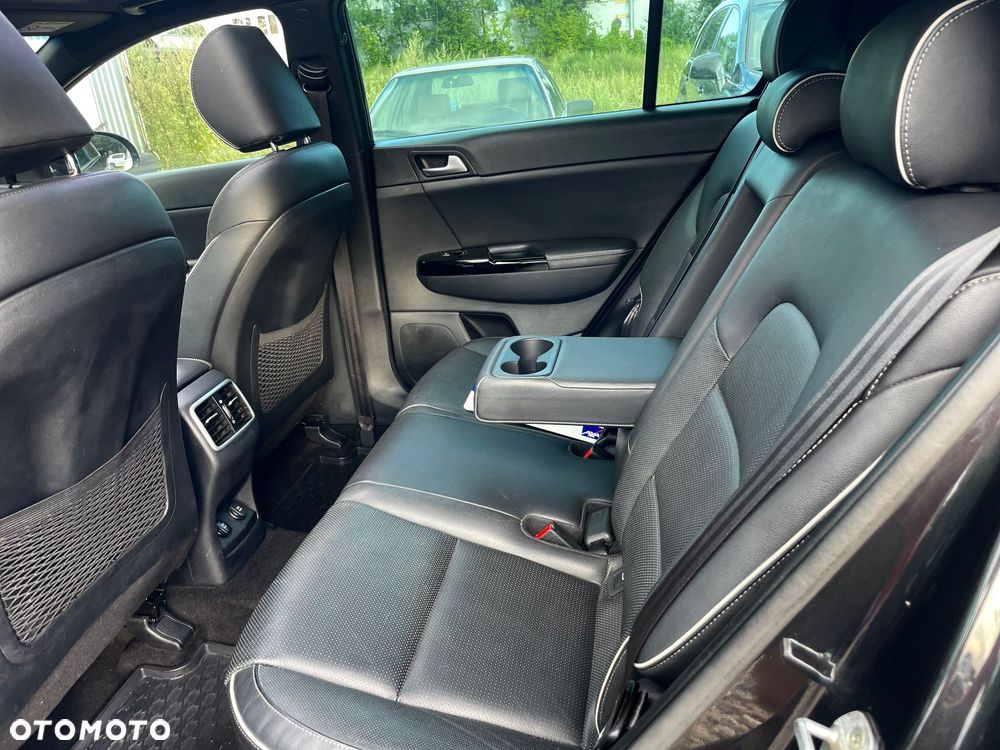 Kia Sportage 2.0 CRDI 4WD Automatik Fifa World Cup Edition - 13