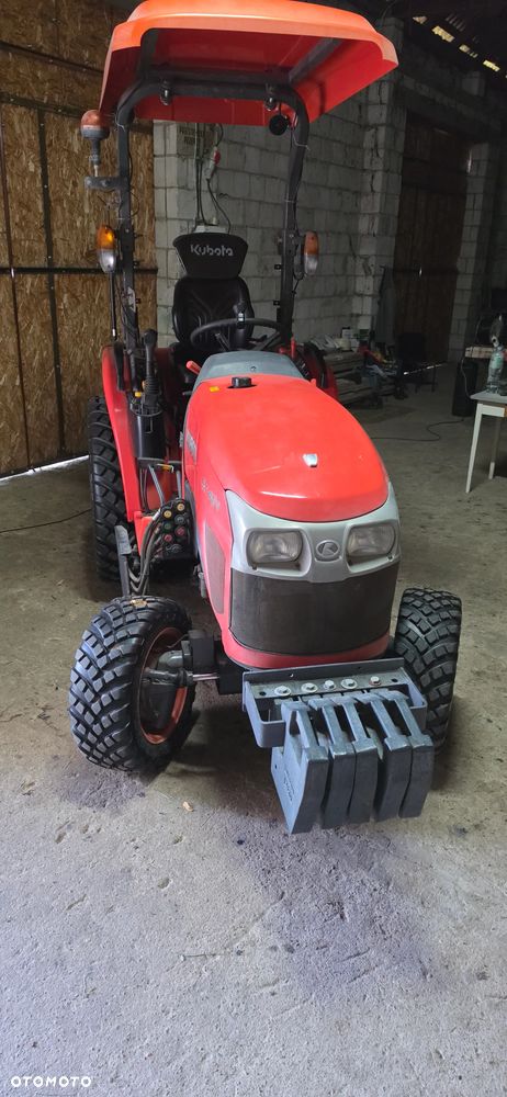 Kubota ST401 - 3