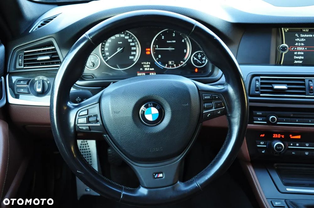 BMW Seria 5 520d Touring Luxury Line - 13