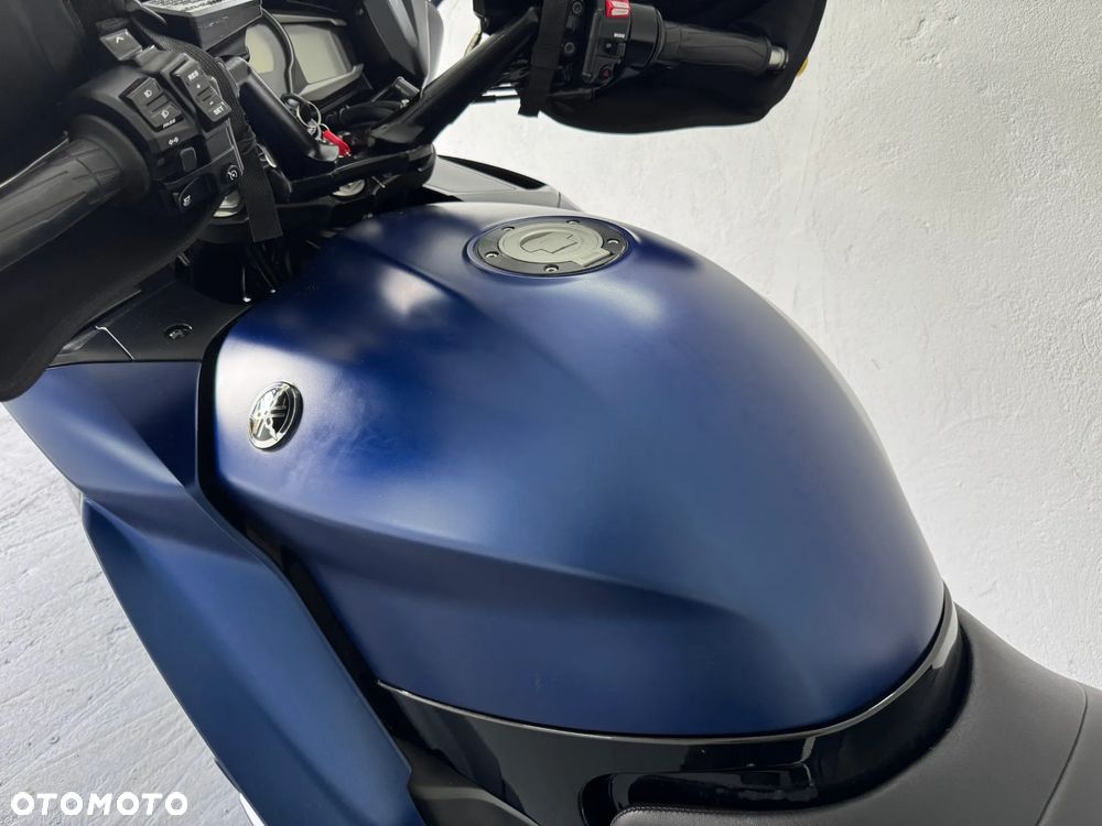 Yamaha FJR - 38