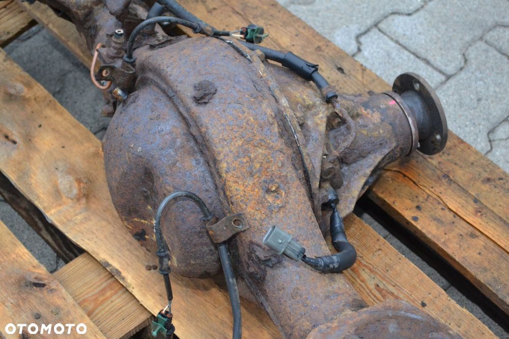 MITSUBISHI PAJERO II 2 MOST V6 3.0 4.87 - 8