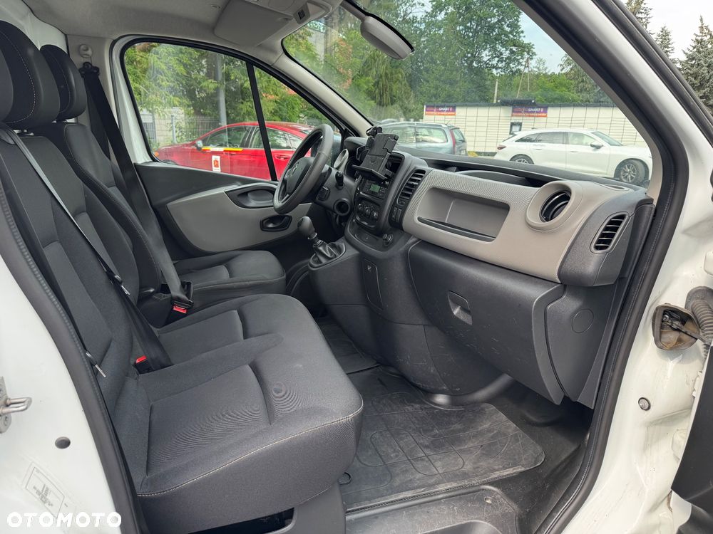 Renault Trafic - 8