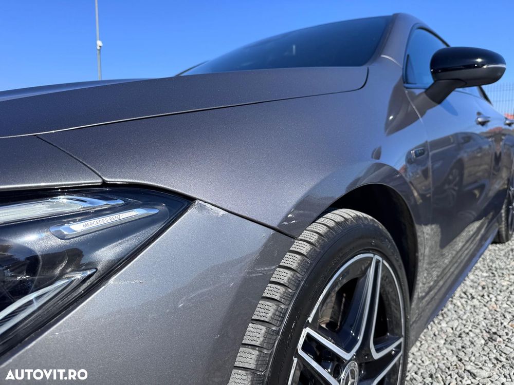 Mercedes-Benz CLA - 33