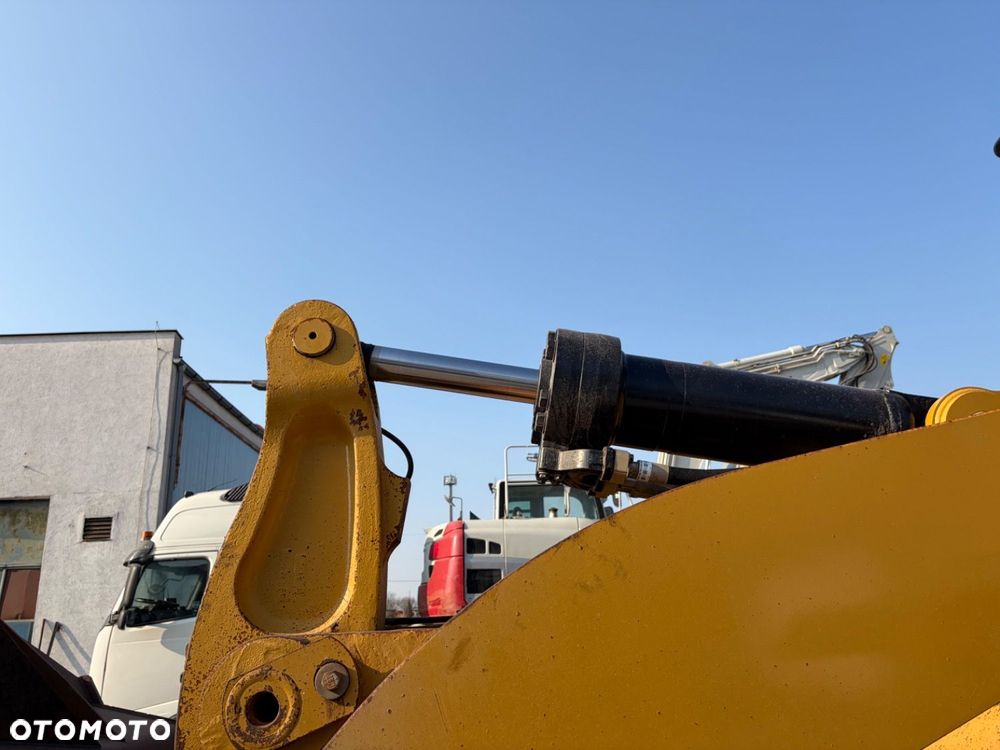 CAST 966 Mxe 4X4 - 38