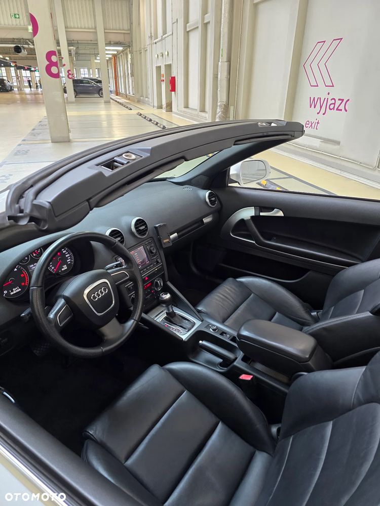 Audi A3 Cabrio 2.0 TDI DPF S tronic S Line Sportpaket (plus) - 5