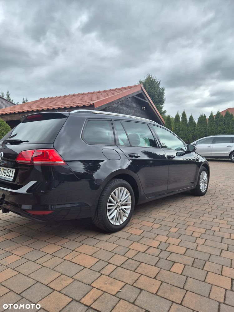 Volkswagen Golf 1.6 TDI BlueMotion Technology Cup - 4