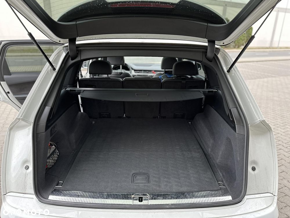 Audi Q7 - 14