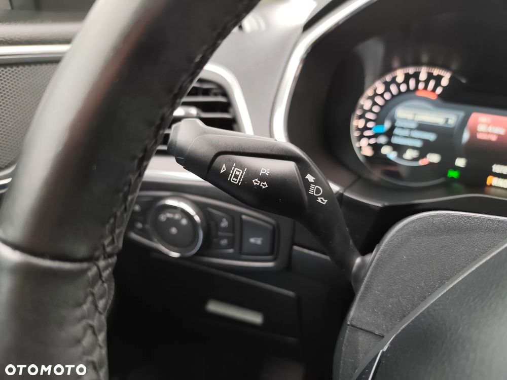 Ford S-Max 2.0 TDCi Titanium PowerShift - 28