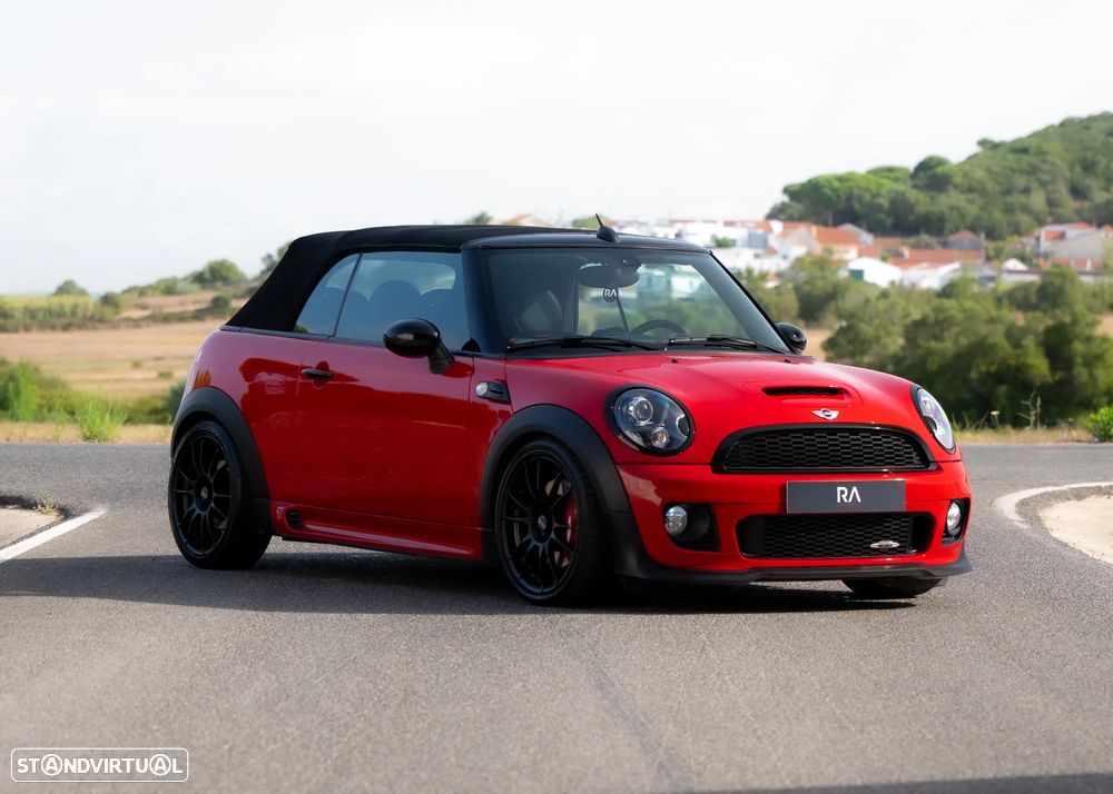 MINI Cabrio John Cooper Works 157g - 6