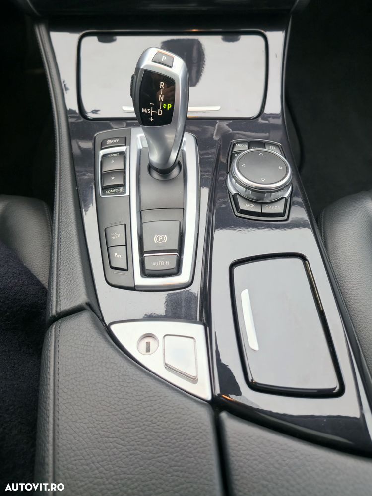 BMW Seria 5 520d xDrive Aut. Luxury Line - 27