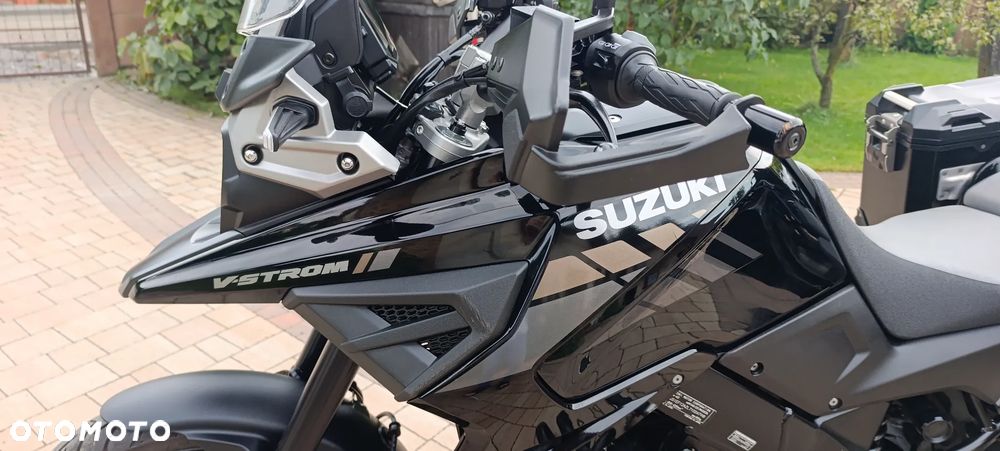 Suzuki V-STROM - 38